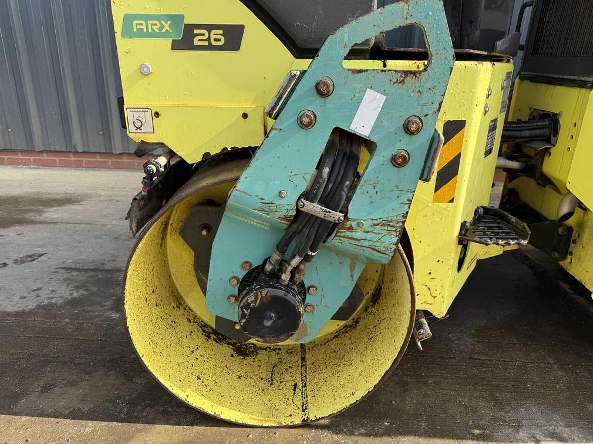 Used Ammann ARX 26 2.5t Roller