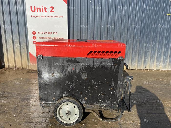 Used PRAMAC P6000