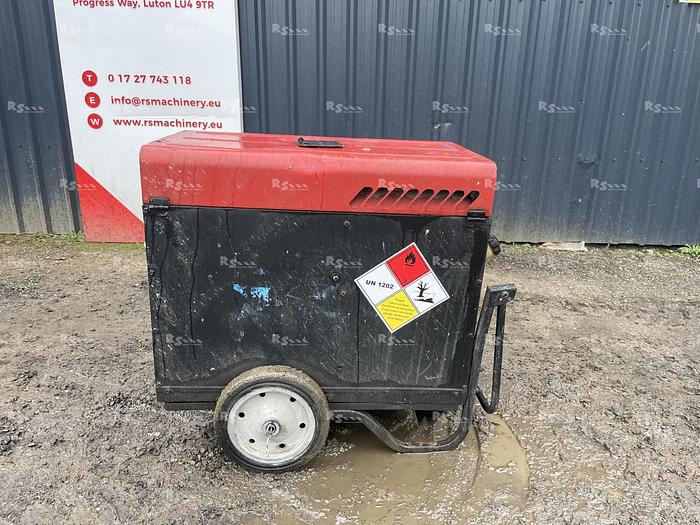 Used PRAMAC P6000 S2