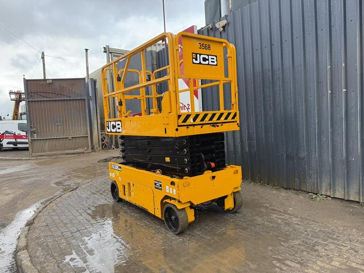 Used JCB S3246E 12m Electric Scissor Lift
