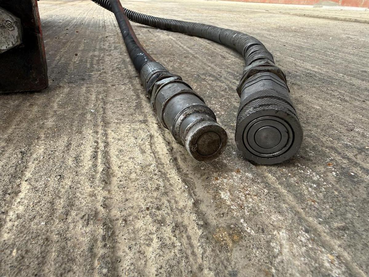 Used Rammer 333 1,8 - 4,0 t Hydraulic Breaker