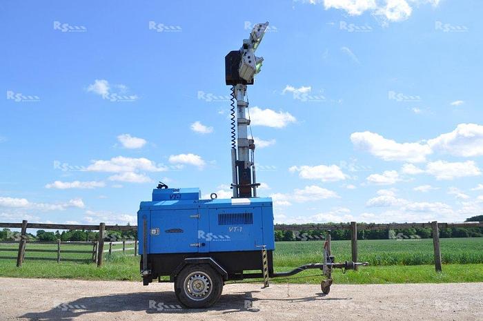 Used TOWER LIGHT SUPERLIGHT VT-1