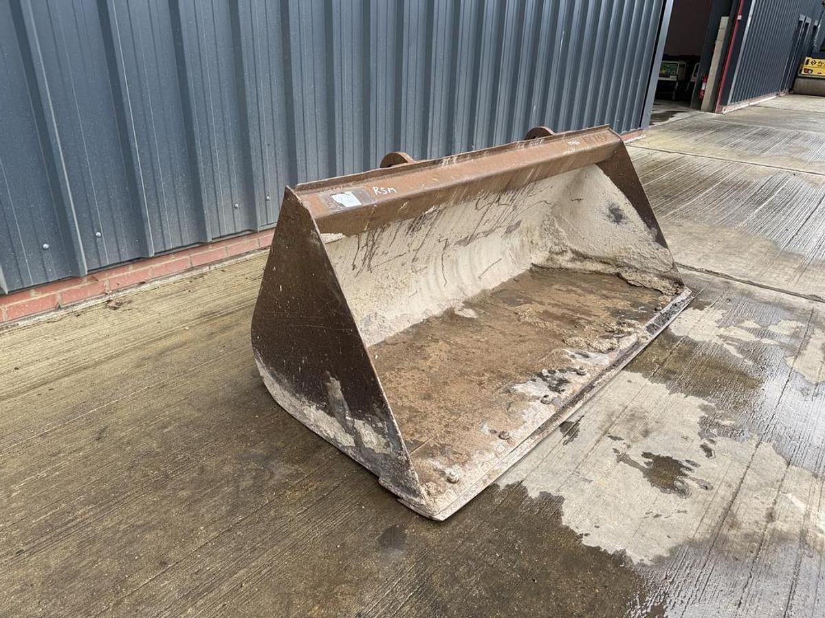 Used Telehandler Bucket