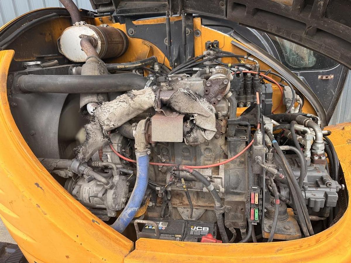 Used JCB 8085 ZTS 8t Mini Excavator