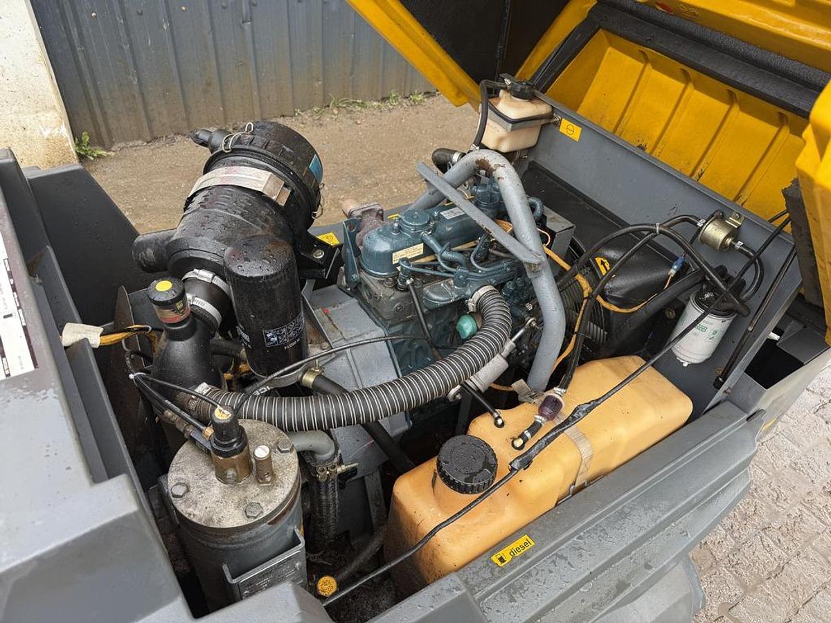 Used Atlas Copco XAS47 2.5 m3/min Compressor