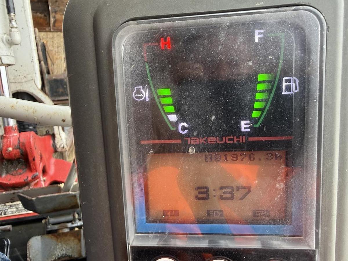 Used Takeuchi TB215R 1.6t Mini Excavator