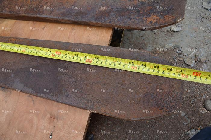 Used FORKLIFT PALLET FORKS