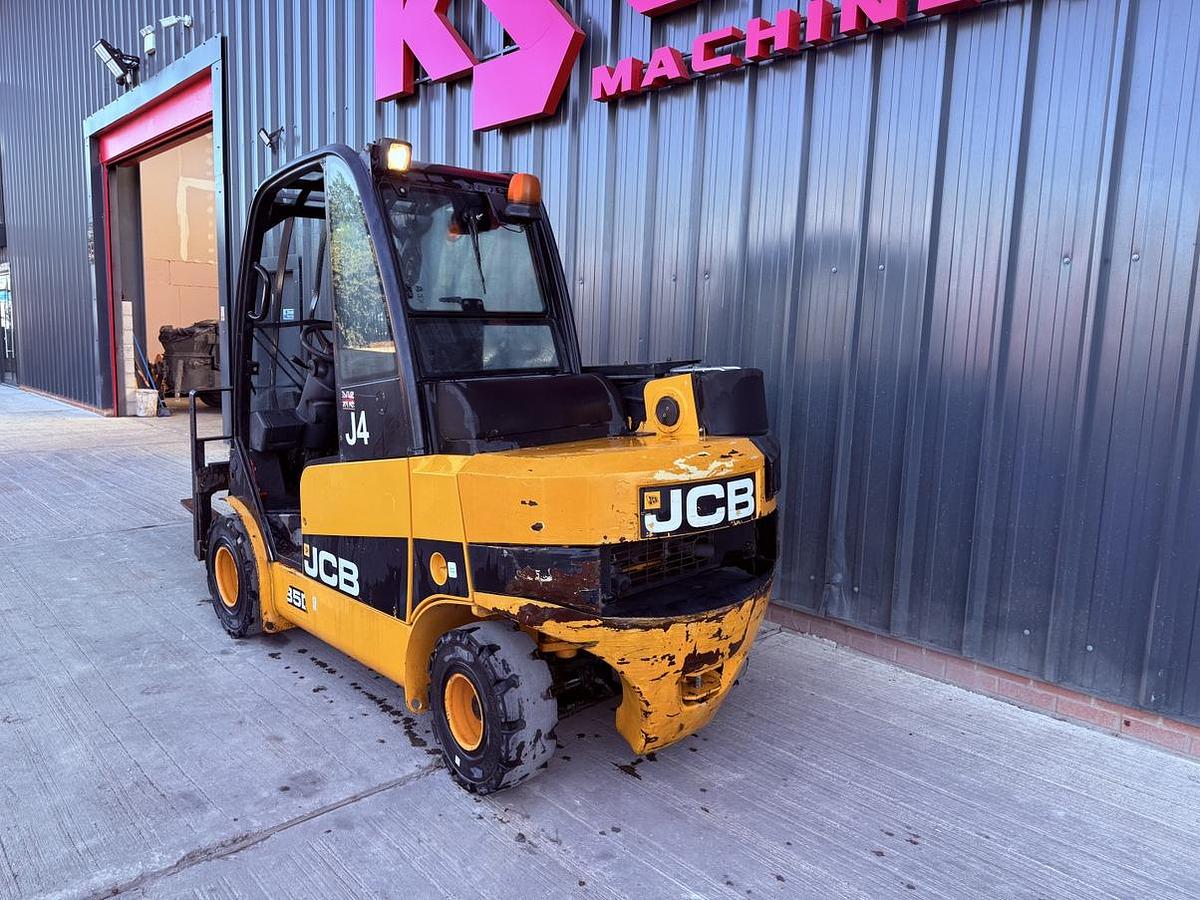 Used 2012 JCB TLT35D Teletruk