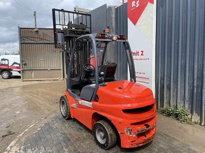 Used MANITOU MI35D