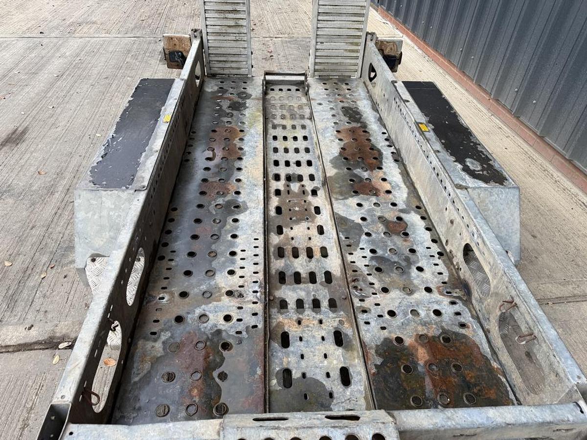 Used Indespension AD2000 2.7t Plant Trailer