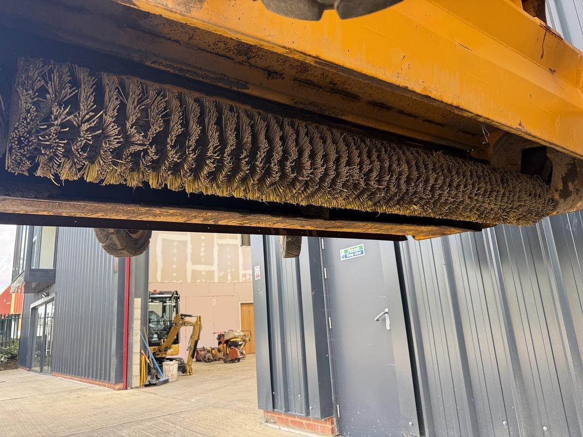 Used Eastern Attachments RS220 Sweeper Collector