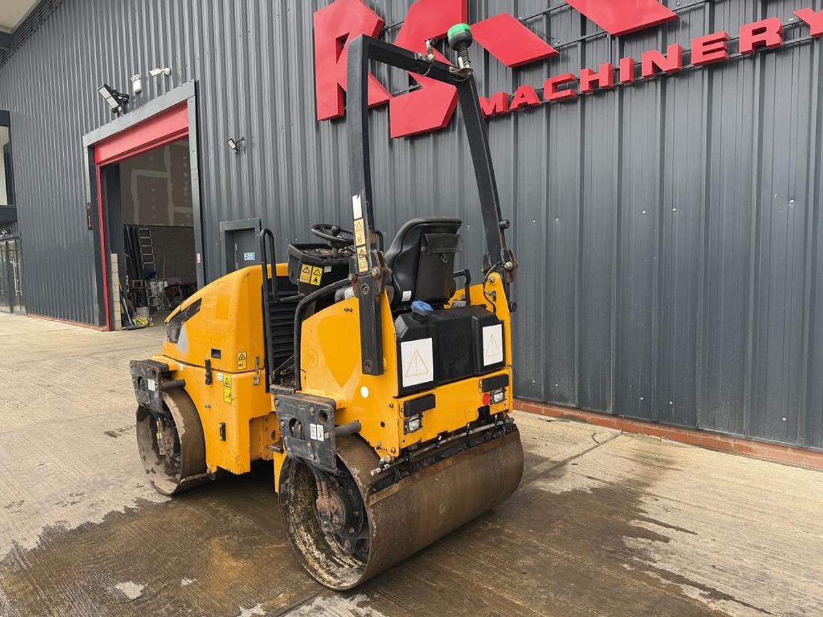 Used JCB VMT260-120 3t Roller