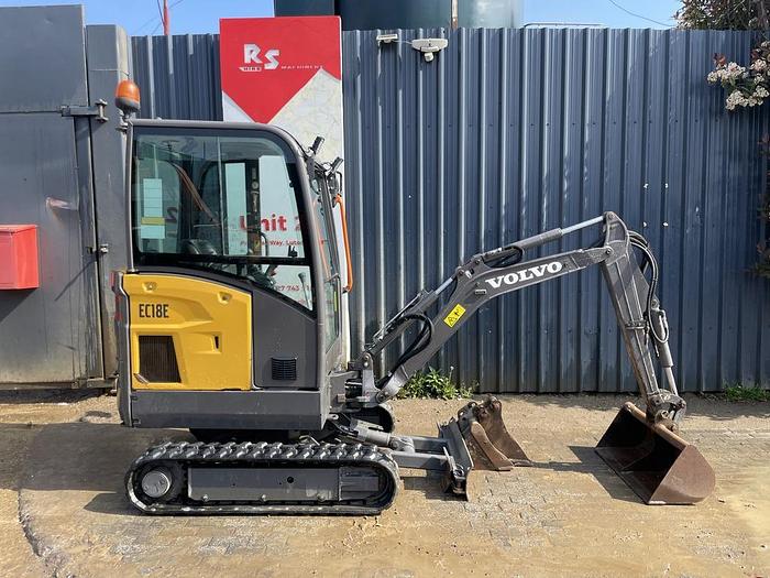 Used VOLVO EC18E
