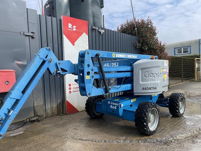 Used GENIE Z-45/25J