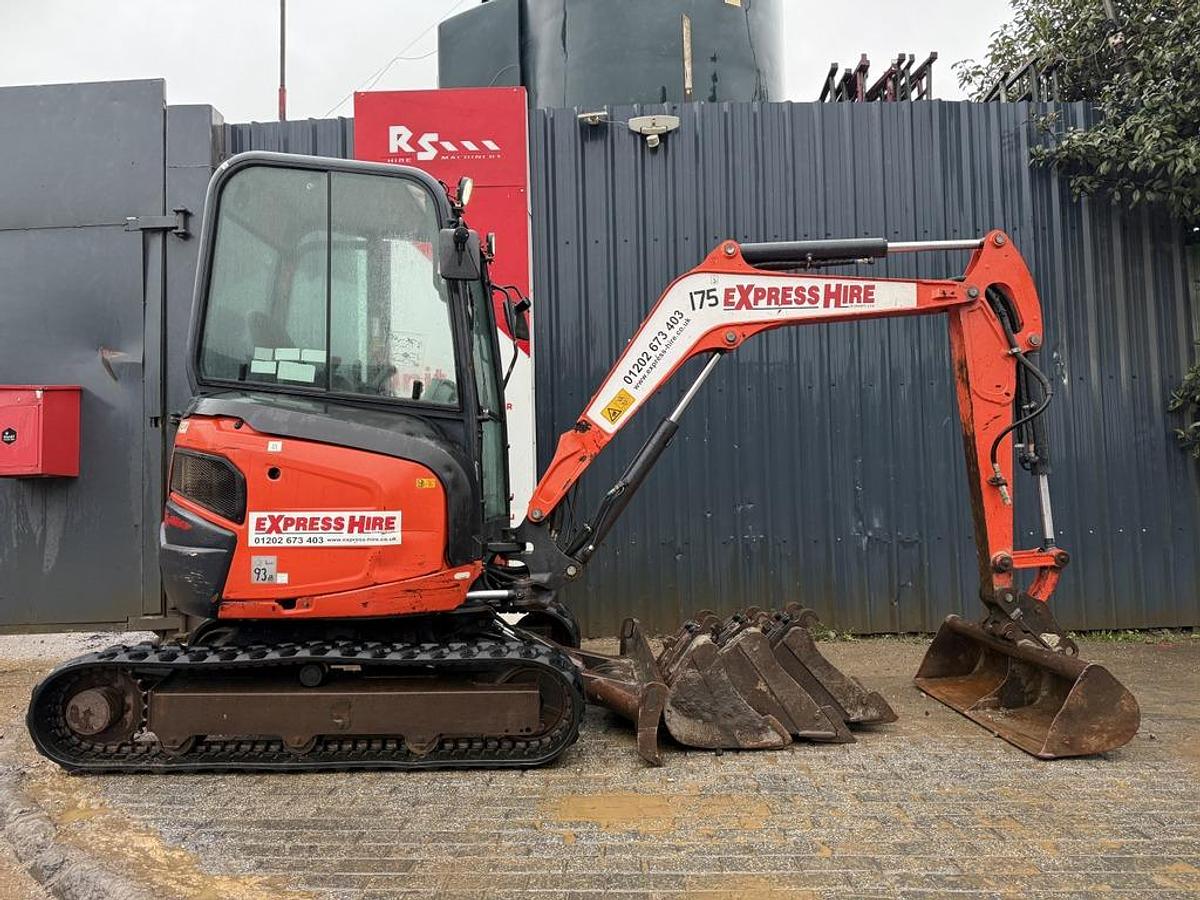 Used Kubota U27-4 2.7t Mini Excavator