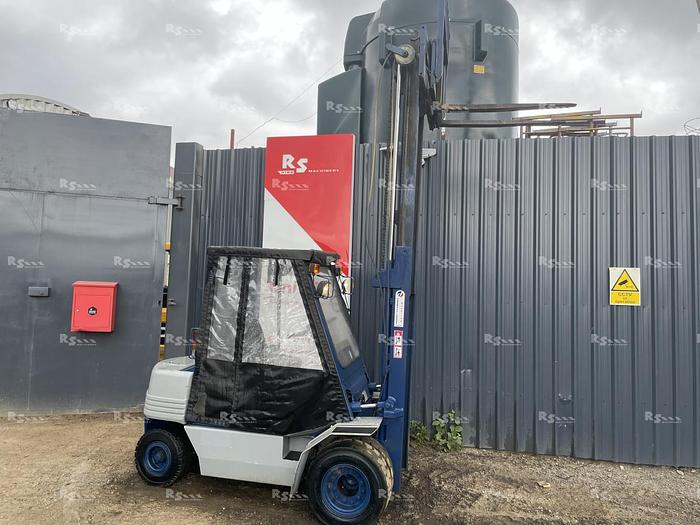 Used KOMATSU FD20 T-11E