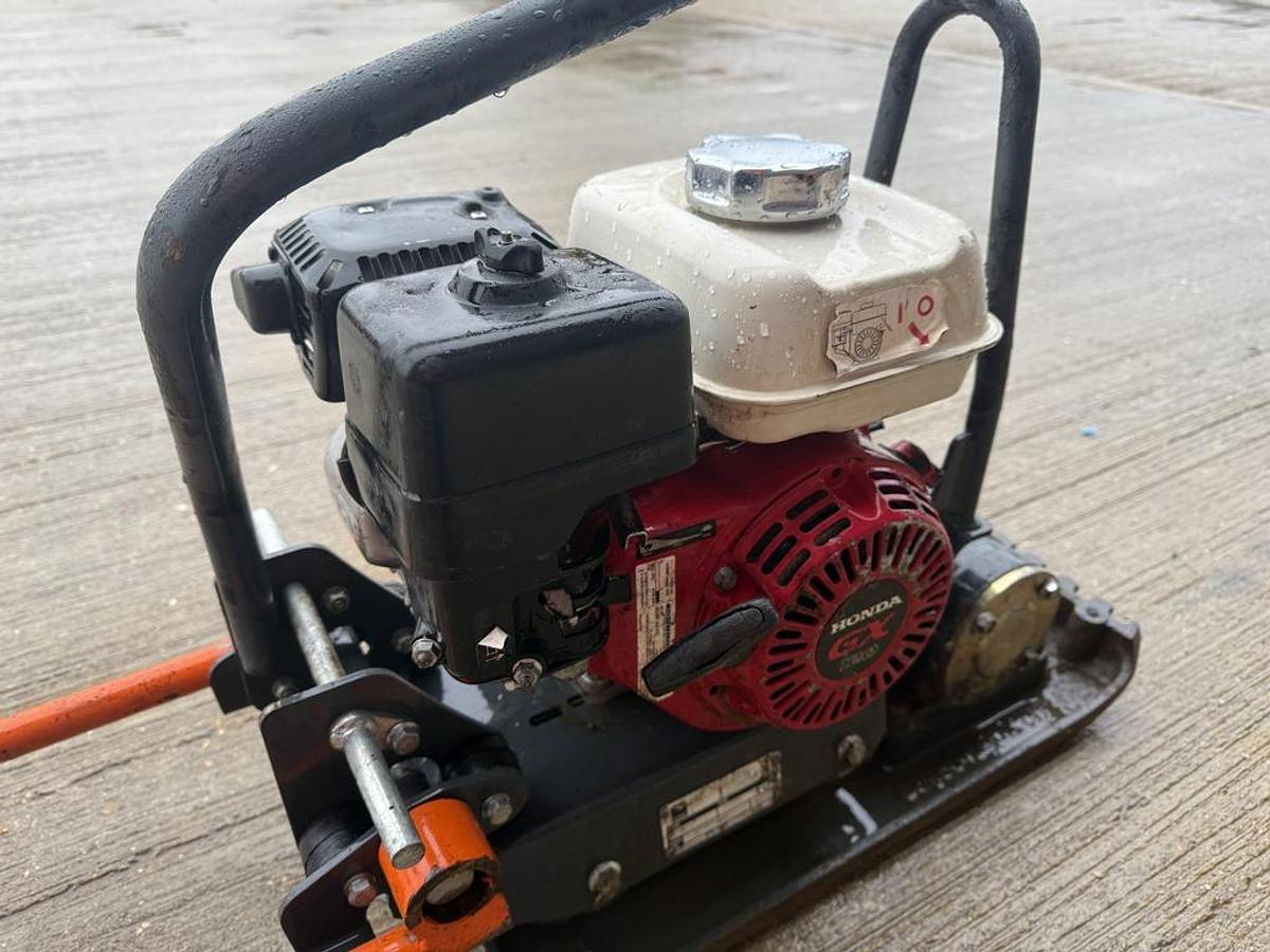 Used Belle PCLX 32 62kg Plate Compactor