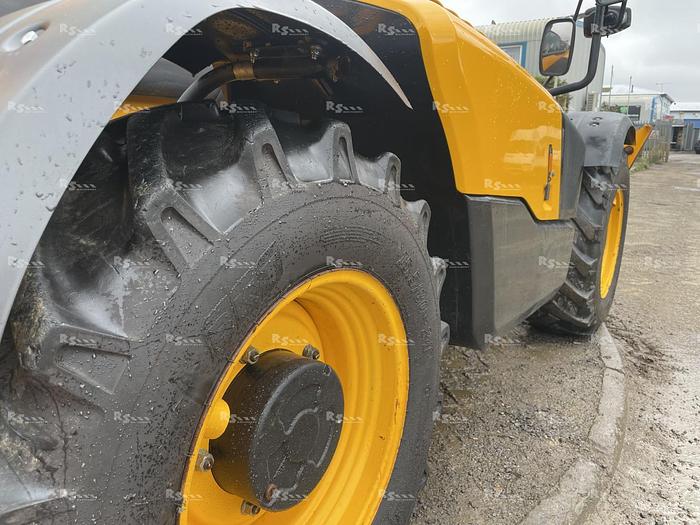 Used JCB 535-125