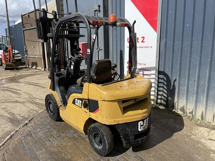 Used Caterpillar DP25N 2.5t Diesel Forklift