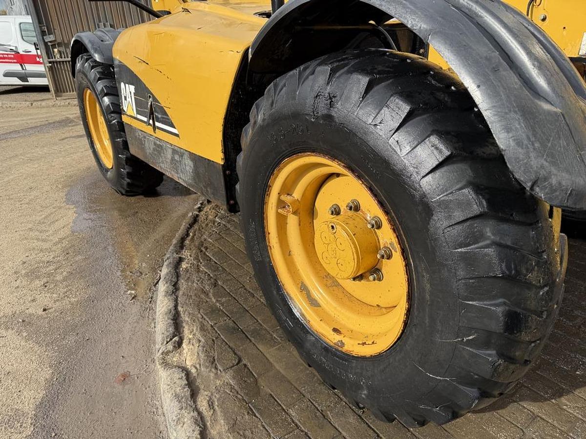 Used Caterpillar TH330B 7m Telehandler