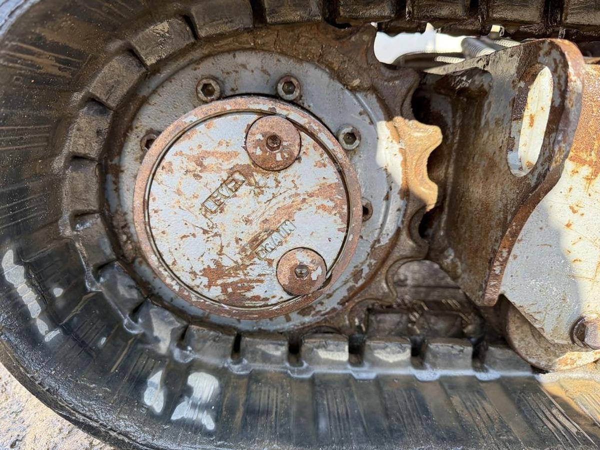 Used Takeuchi TB215R 1.6t Mini Excavator