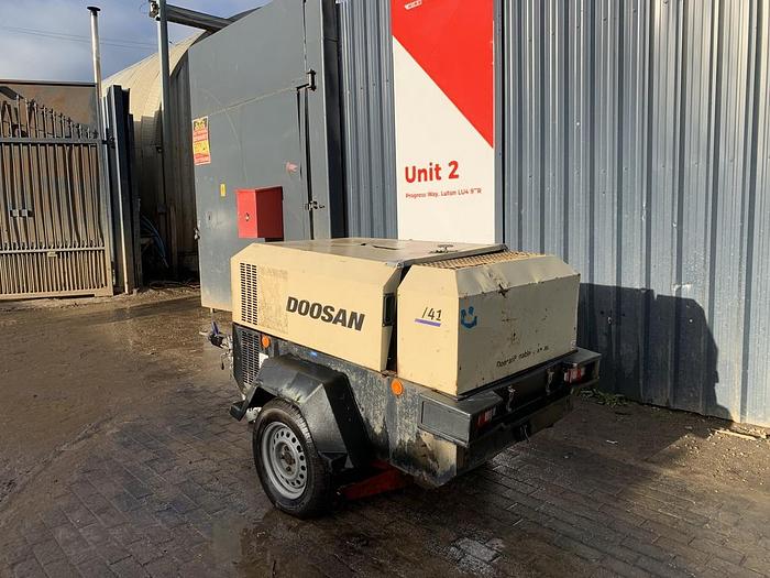 Used DOOSAN 7/41
