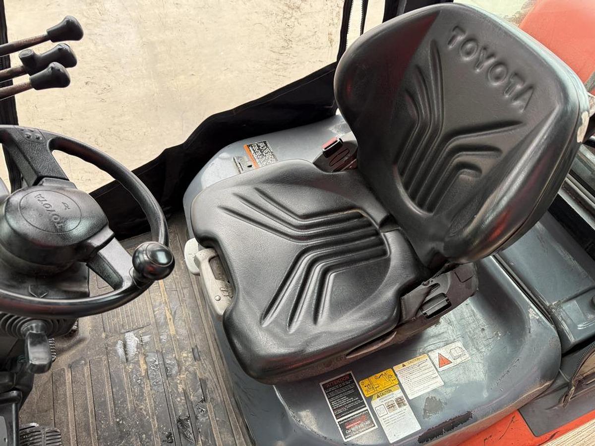 Used Toyota Tonero 2t LPG Forklift