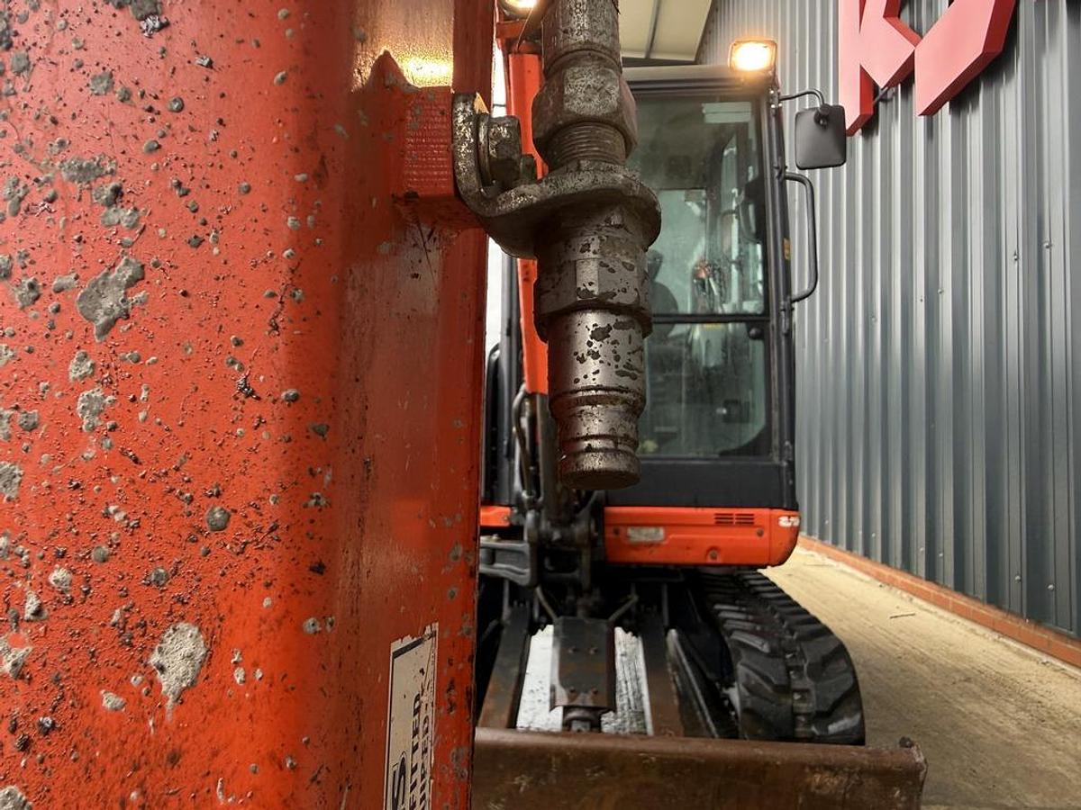 Used Kubota KX027-4 2.7t Mini Excavator