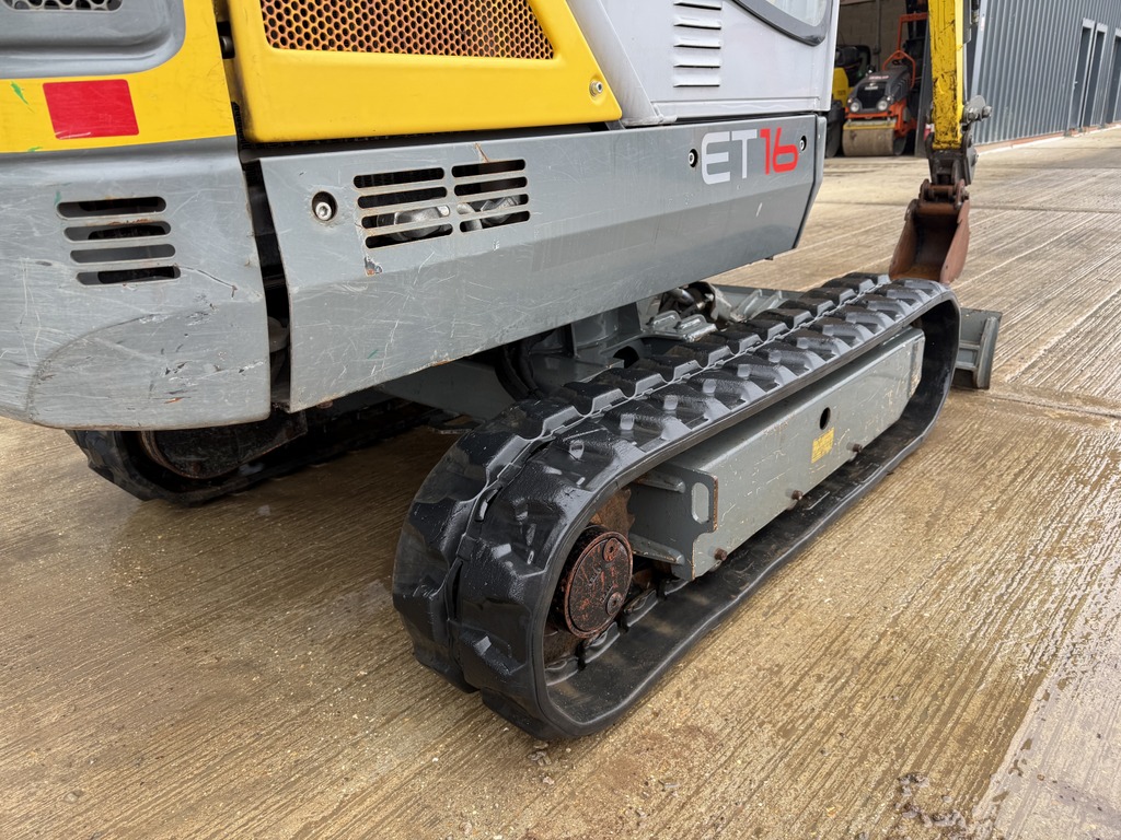 Used Wacker Neuson ET16 1,7t Mini Excavator +Trailer