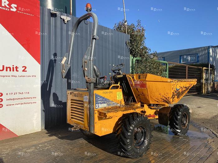 Used THWAITES 3 TONNE SWIVEL