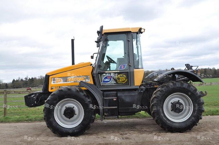 Used JCB FASTRAC 1135