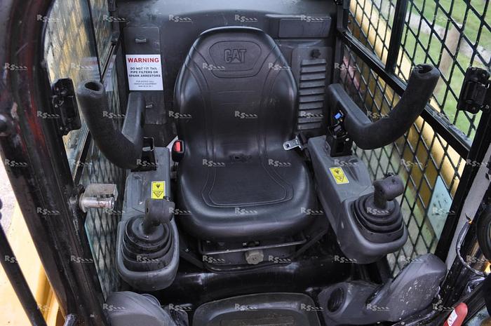 Used CATERPILLAR 259D
