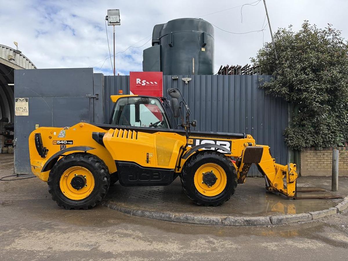Used JCB 540-140 14m Telehandler
