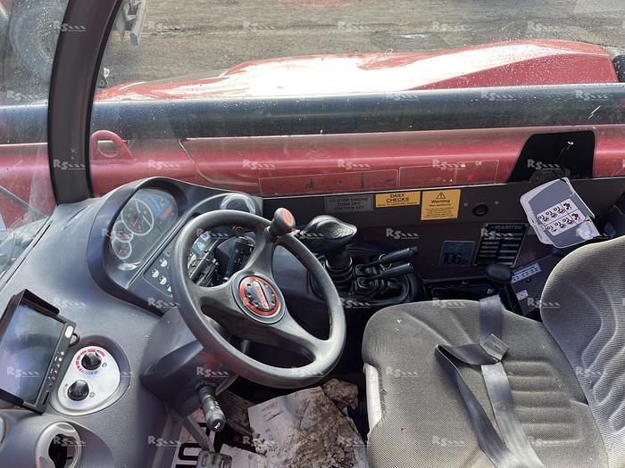 Used MANITOU MT1335
