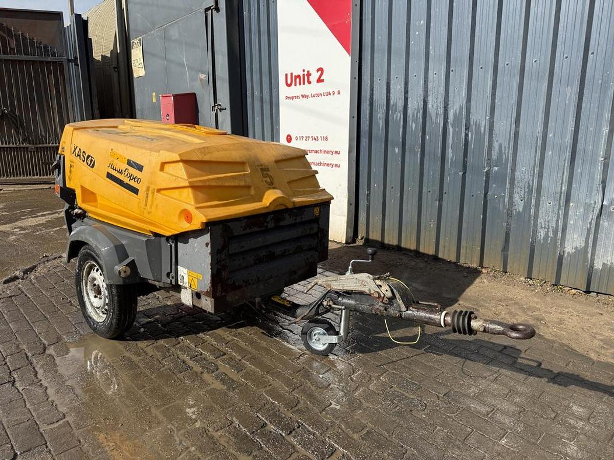 Used Atlas Copco XAS47 2.5 m3/min Compressor