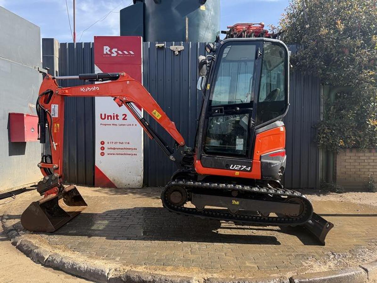 Used KUBOTA U27-4