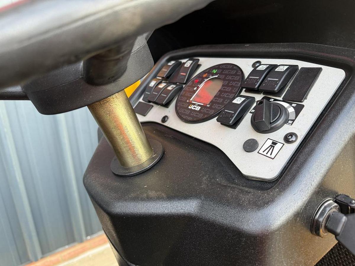 Used JCB CT260-120 2.5t Roller