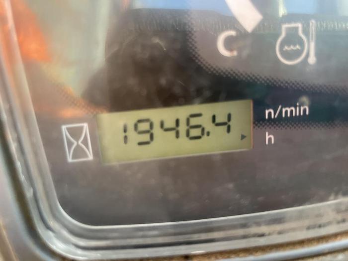Used KUBOTA KX016-4