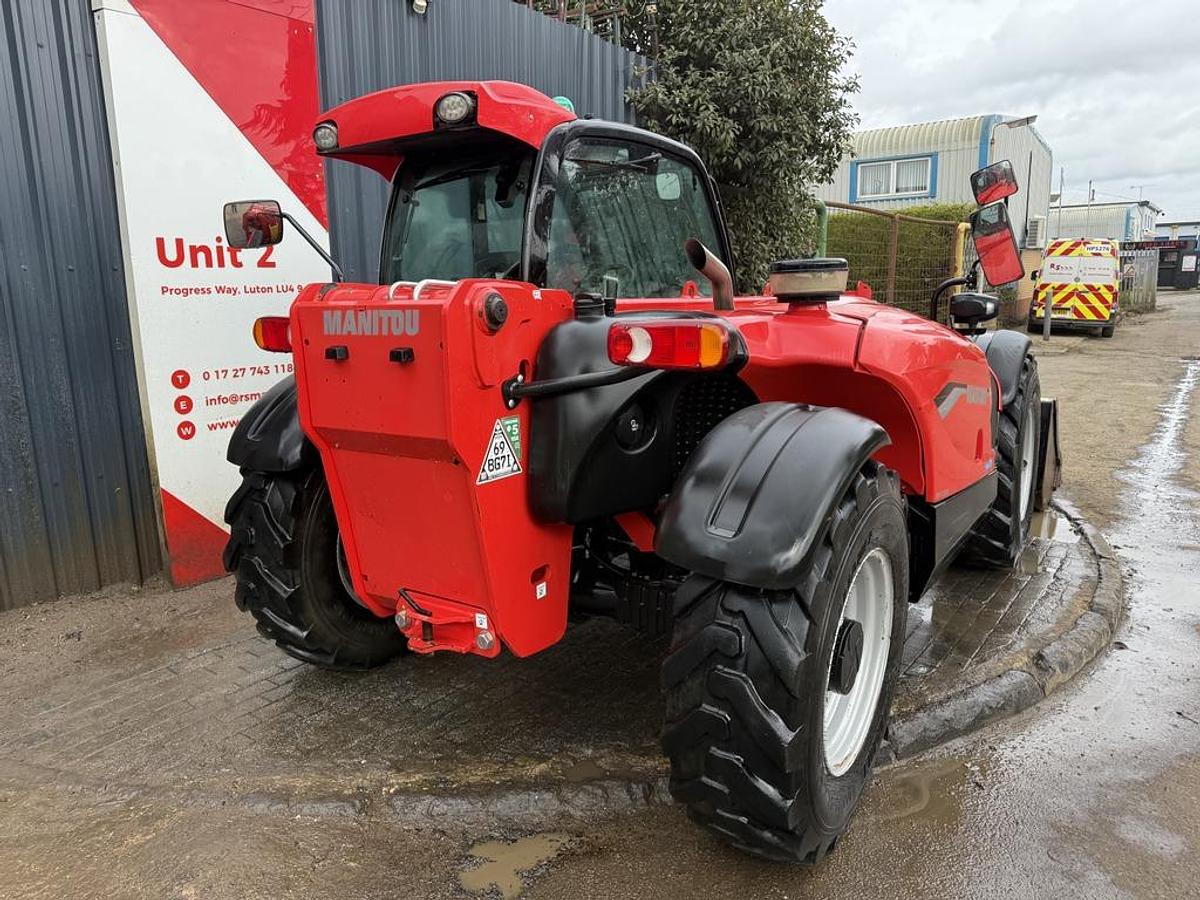 Used Manitou MT 733 7m Telehandler