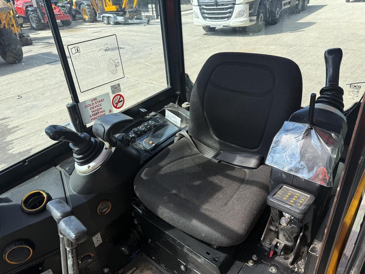 Used 2019 JCB 16C-1