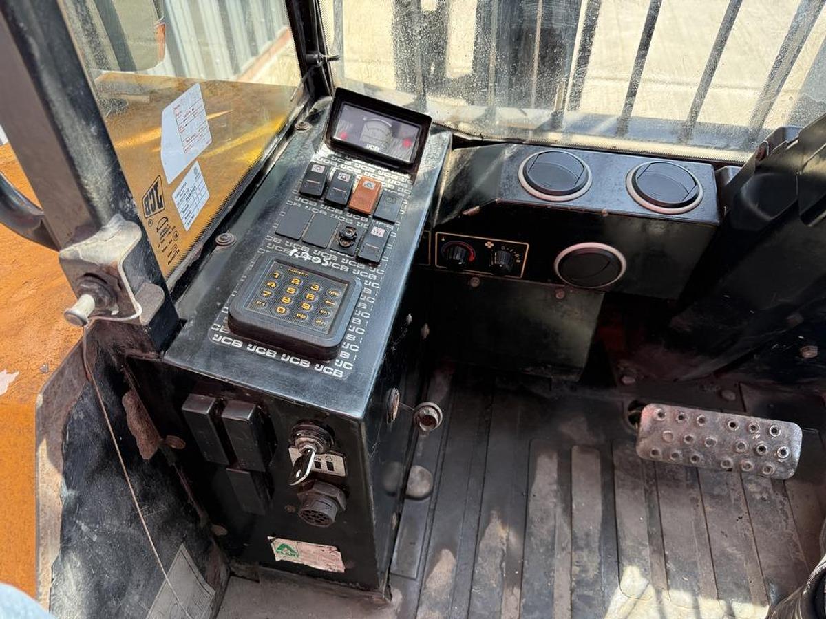 Used JCB 926 2.6t Rough Terrain Forklift