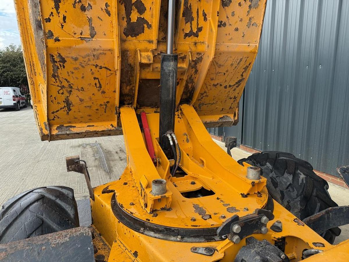 Used Thwaites 6 Tonne Swivel Dumper