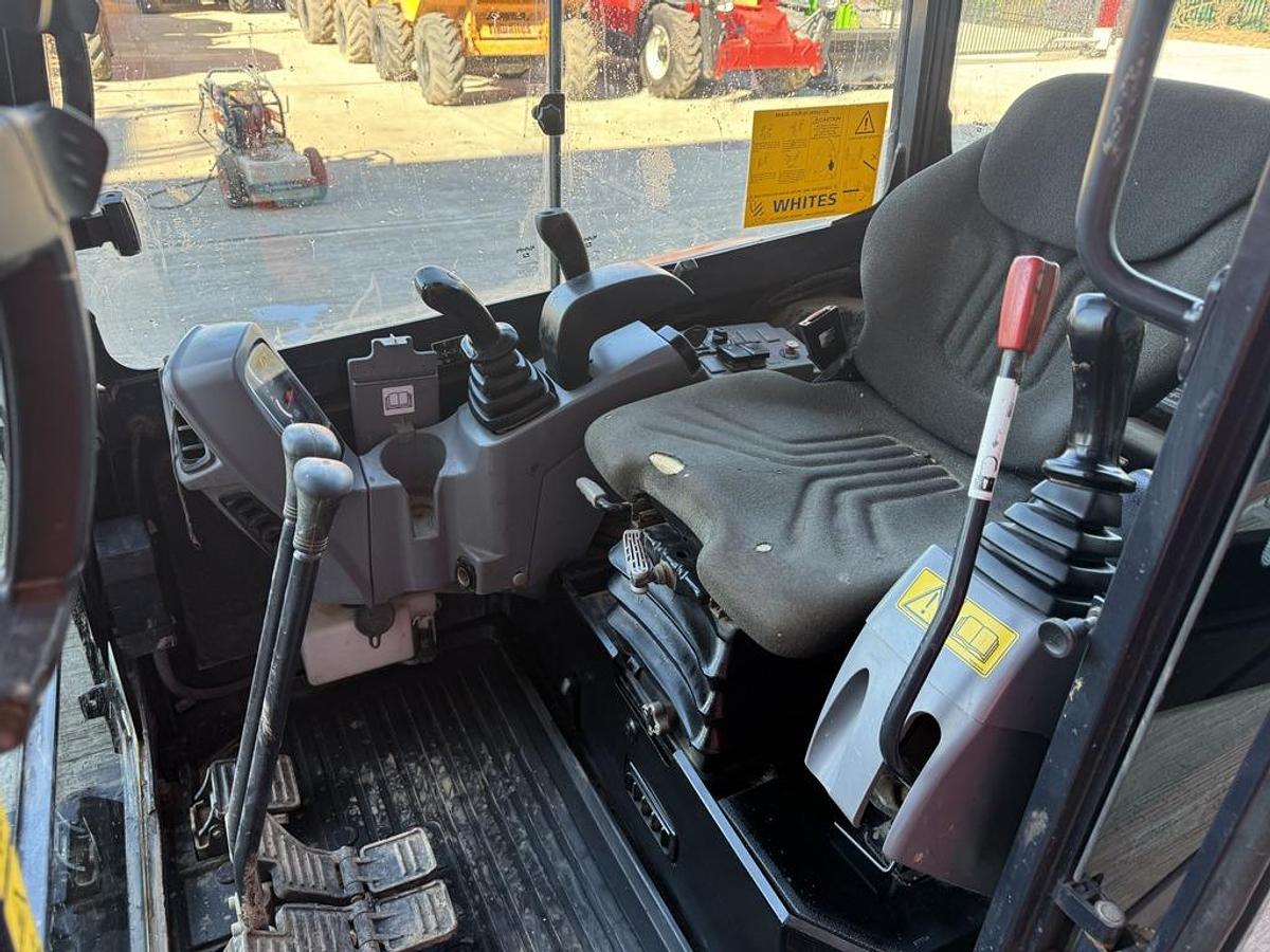 Used Kubota KX027-4 2.7t Mini Excavator