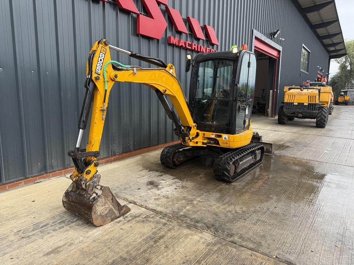 Used JCB 8025 ZTS 2.9t Mini Excavator