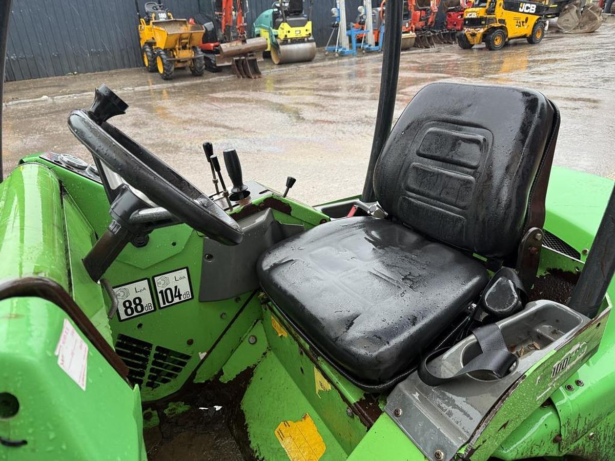 Used Avant 528 Articulated Telescopic Loader