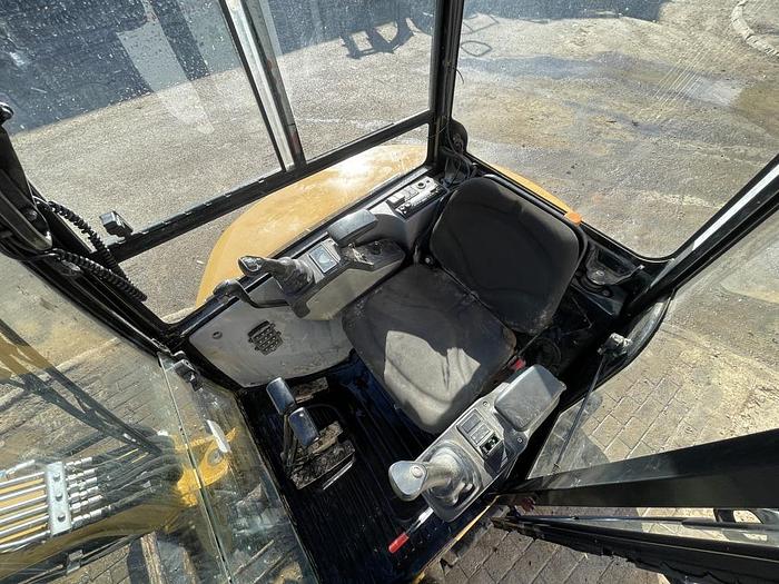 Used Caterpillar 302.7D 2.8t Mini Excavator