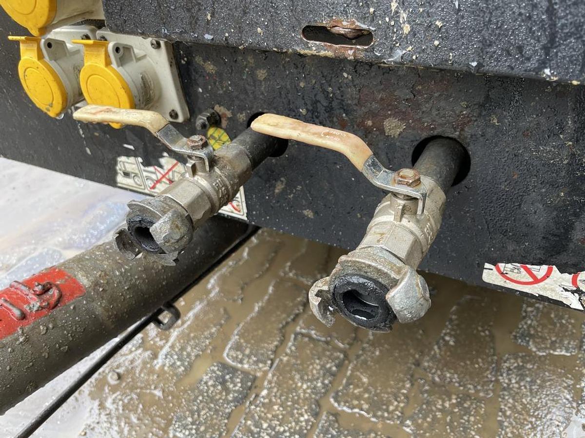 Used Doosan 7/26E 2.5 m3/min Compressor