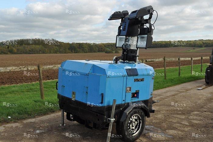 Used TOWER LIGHT VB-9