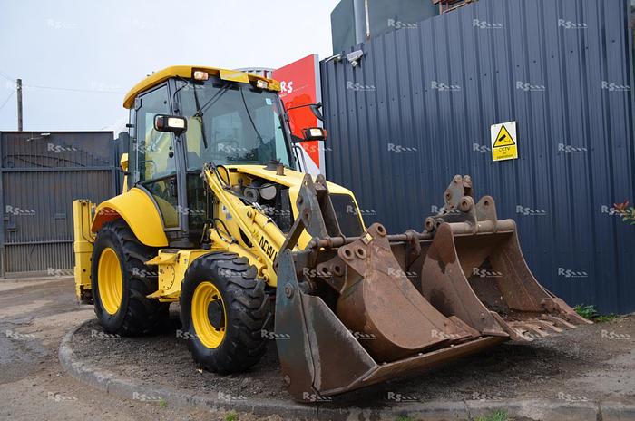 Used NEW HOLLAND NH85