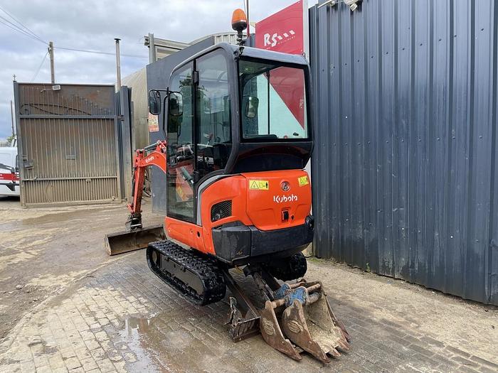 Used KUBOTA KX016-4